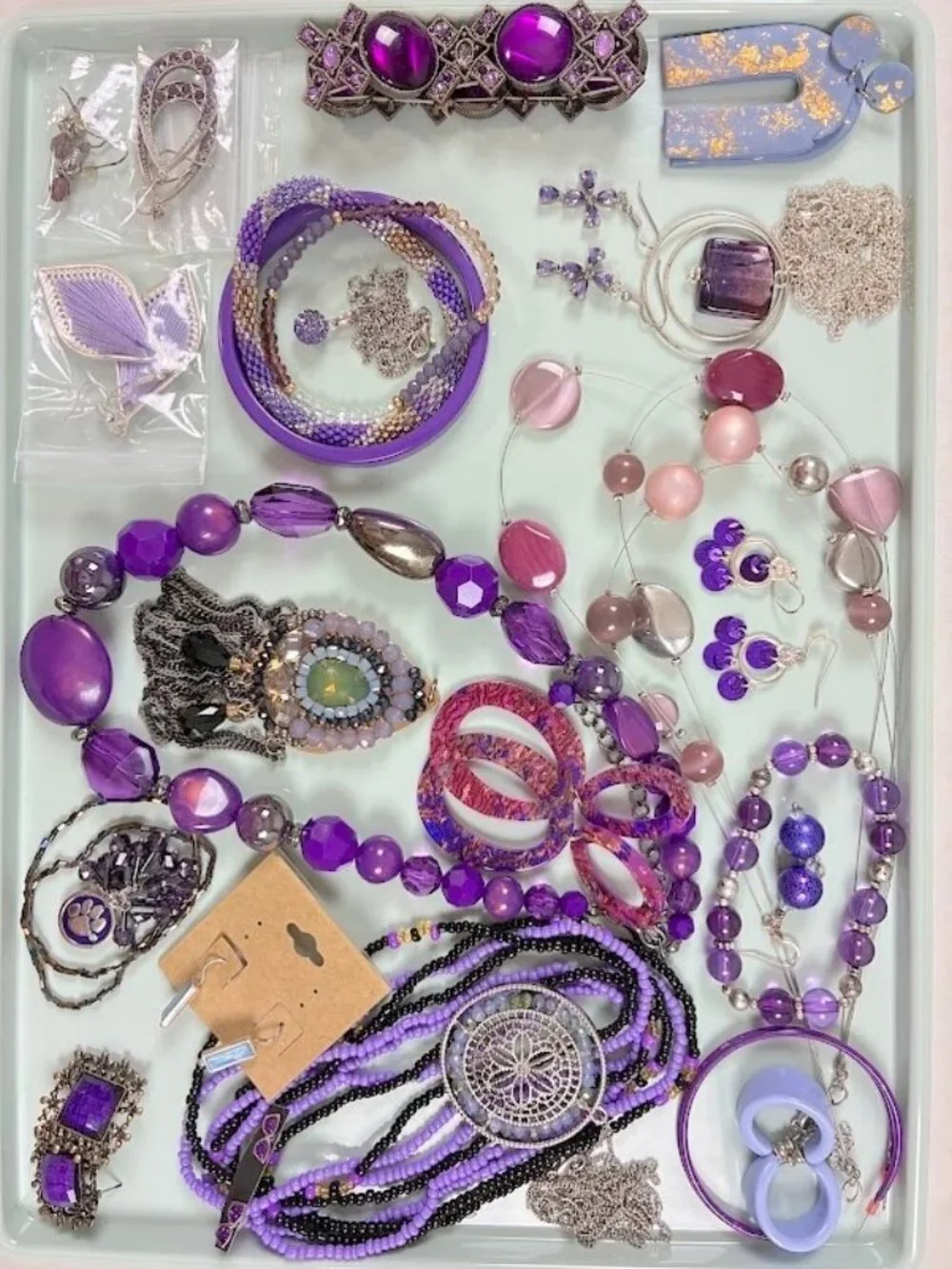 Jewelry Lot Purple Wearable/Craft Costume Dress Up Re-sell Re-purpose 20 Pcs.